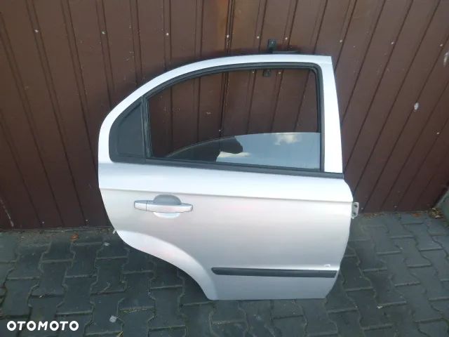 DRZWI PRAWY TYŁ PRAWE TYLNE CHEVROLET AVEO II T250 KOMPLETNE 05- - 12