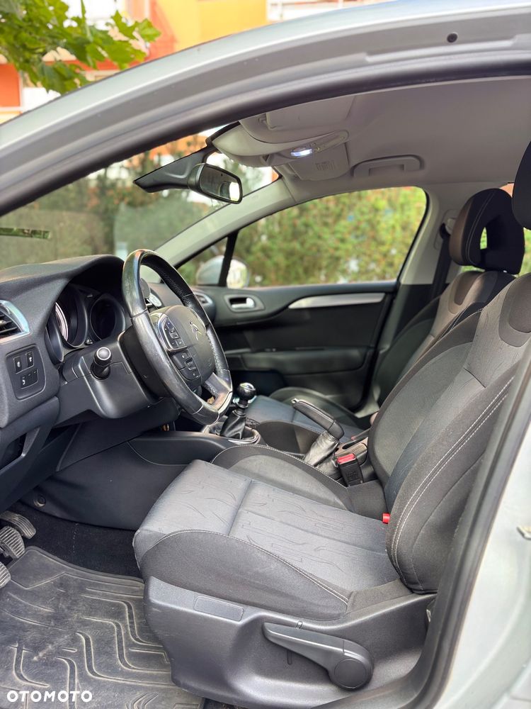 Citroën C4 1.6 HDi Impress - 11