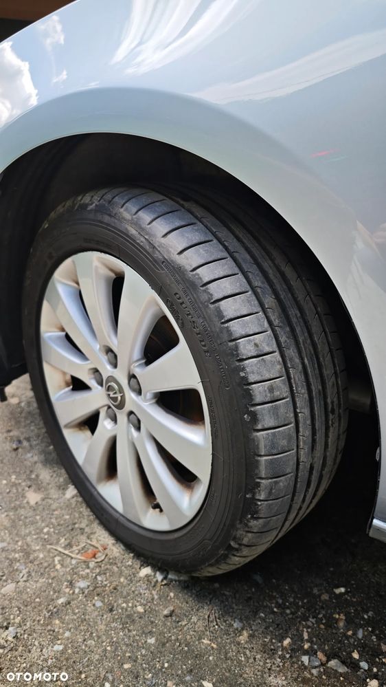 Opel Astra 1.6 CDTI Cosmo - 25