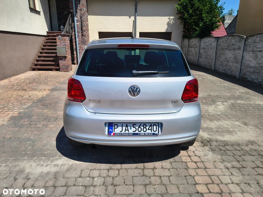 Volkswagen Polo 1.2 TSI MATCH - 9