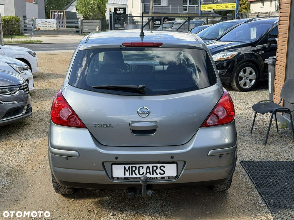 Nissan Tiida - 9