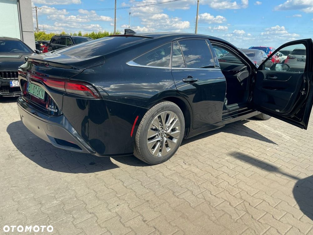Toyota Mirai - 6