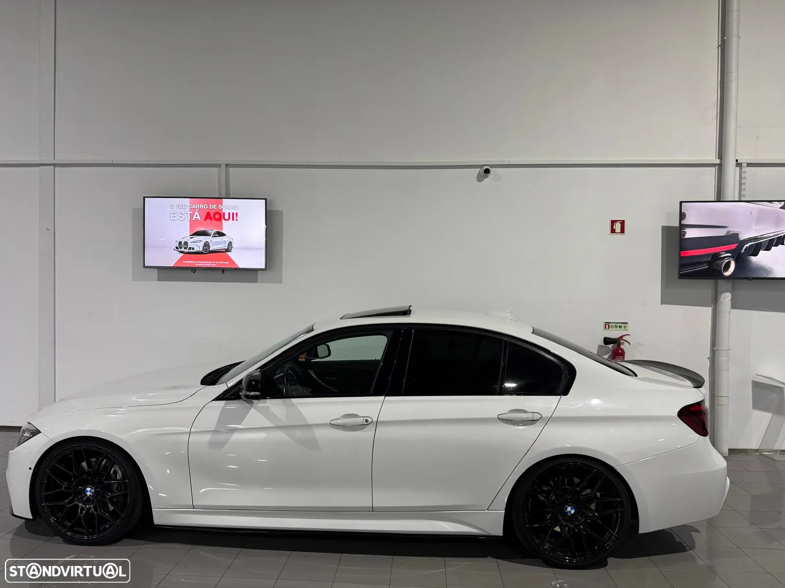 BMW 335 i Auto Pack M - 16