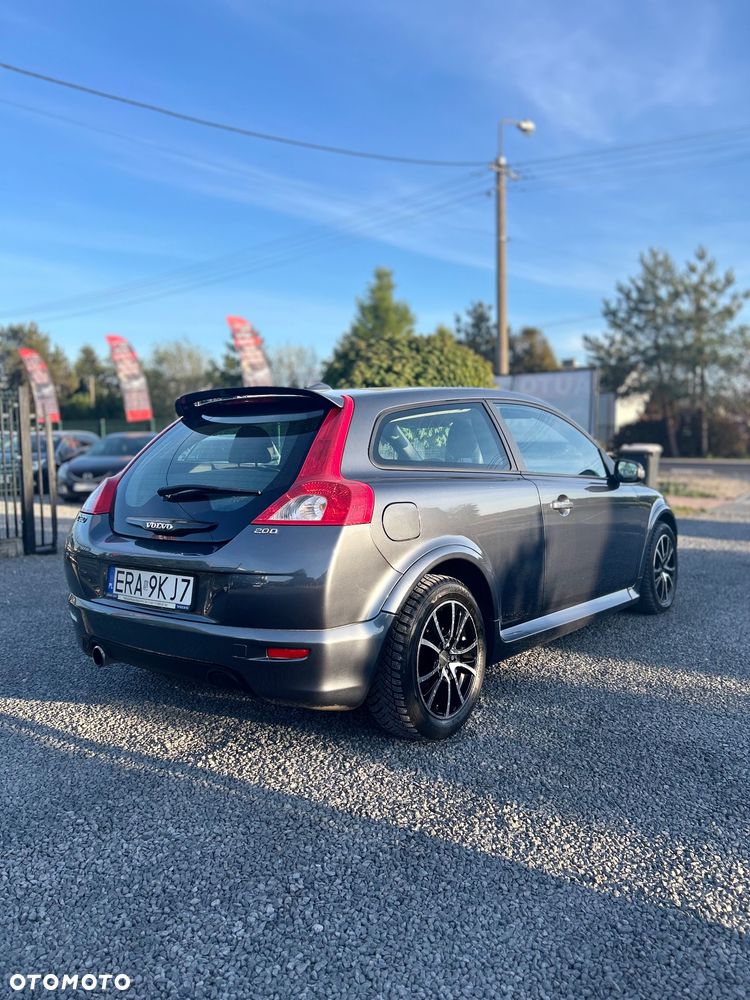 Volvo C30 2.0D Momentum - 9