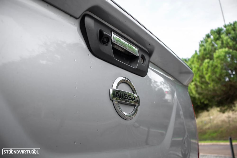 Nissan Navara 2.3 dCi CD 4WD Tekna Auto - 13