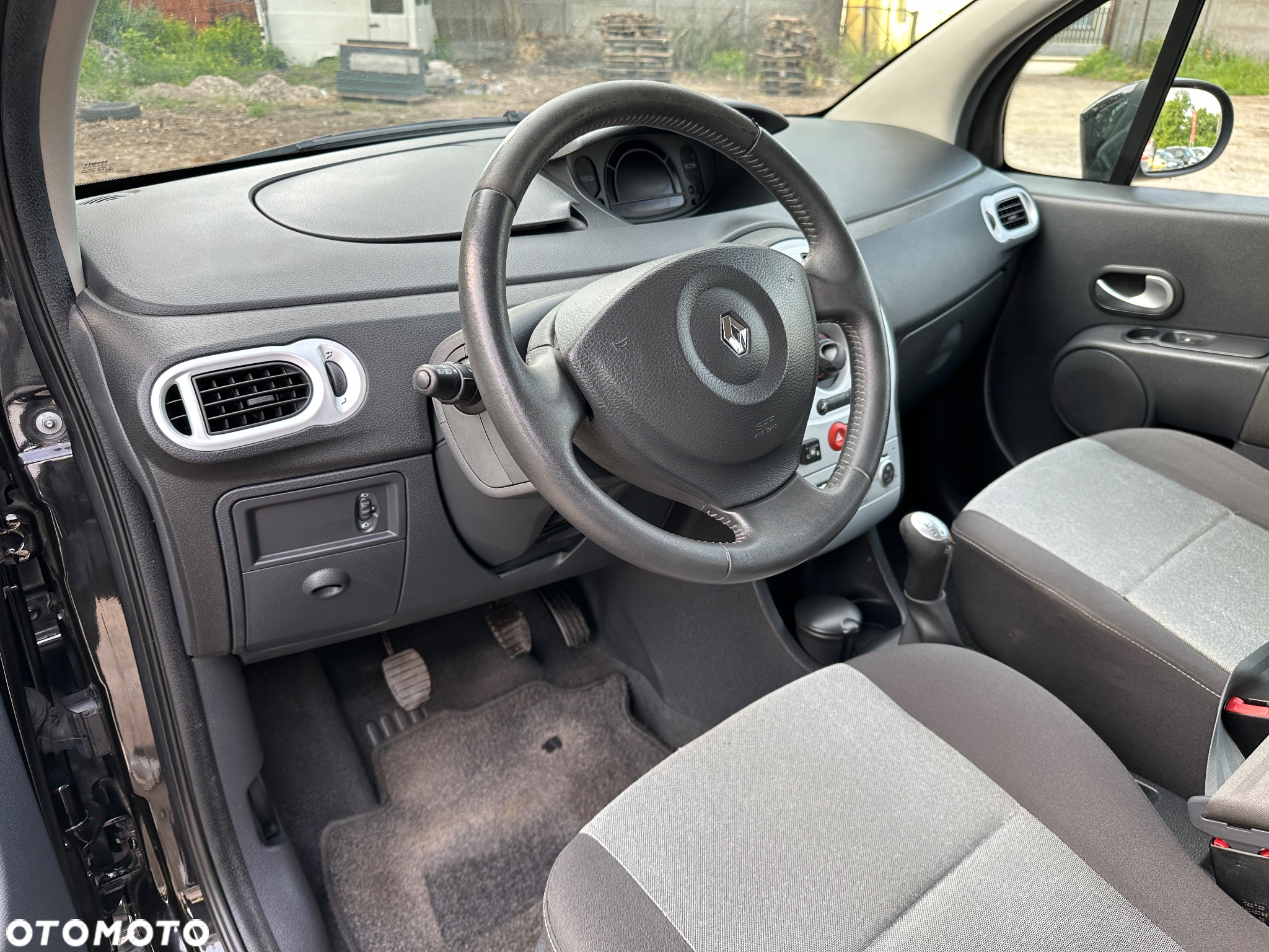 Renault Modus 1.2 16V Cite - 17