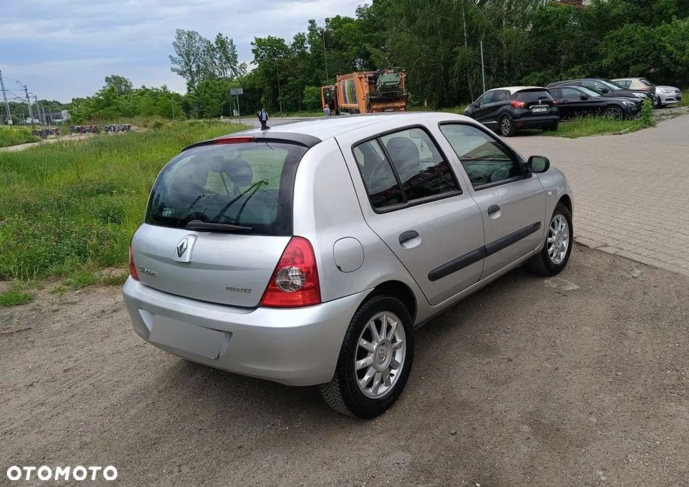 Renault Clio - 5