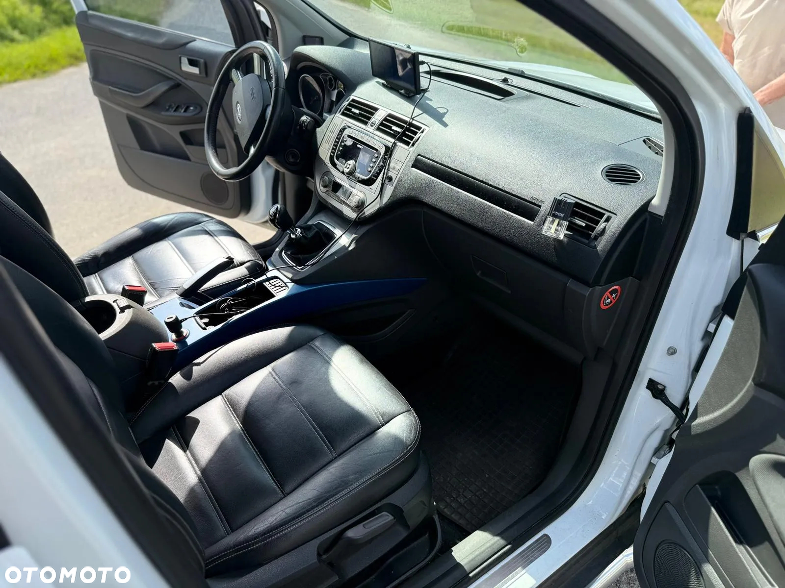 Ford Kuga - 22