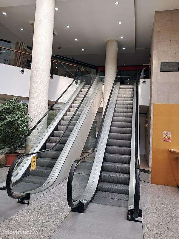 Loja  para arrendamento - Grande imagem: 3/13