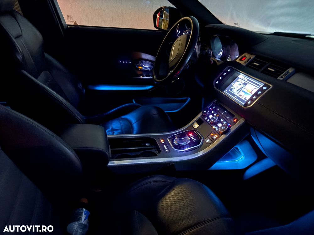 Land Rover Range Rover Evoque - 32