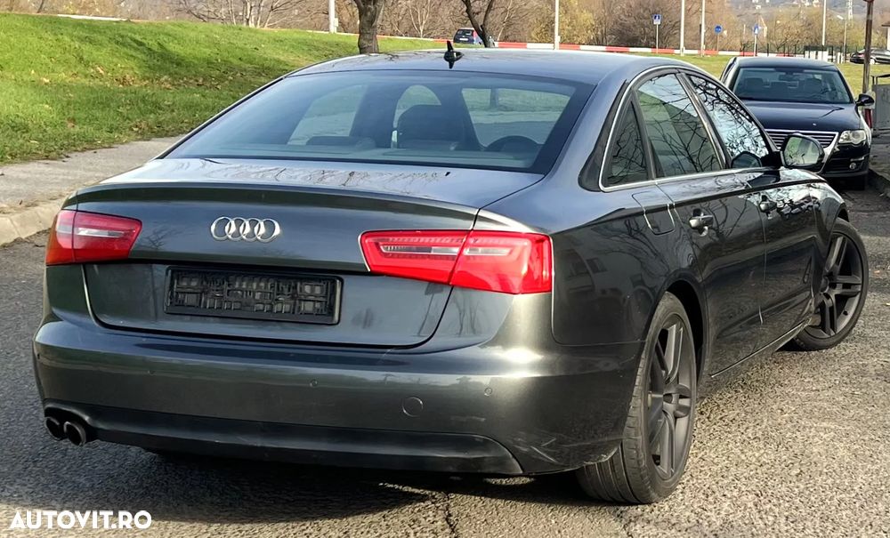 Audi A6 Avant 2.0 TDI DPF multitronic - 4
