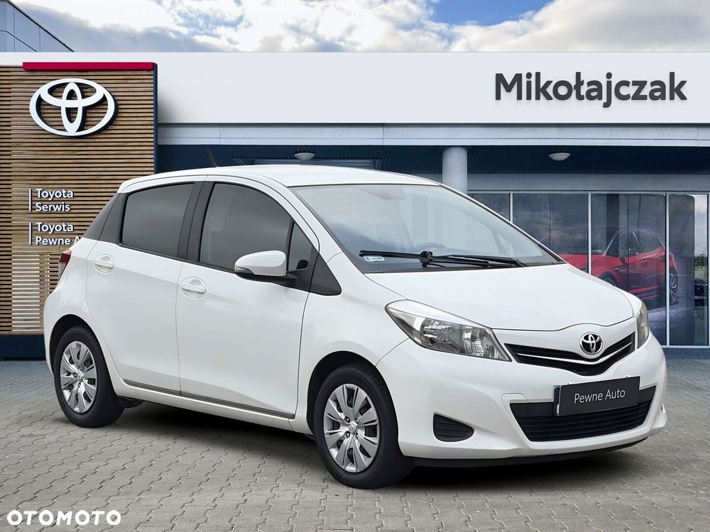 Toyota Yaris 2012 photo 4