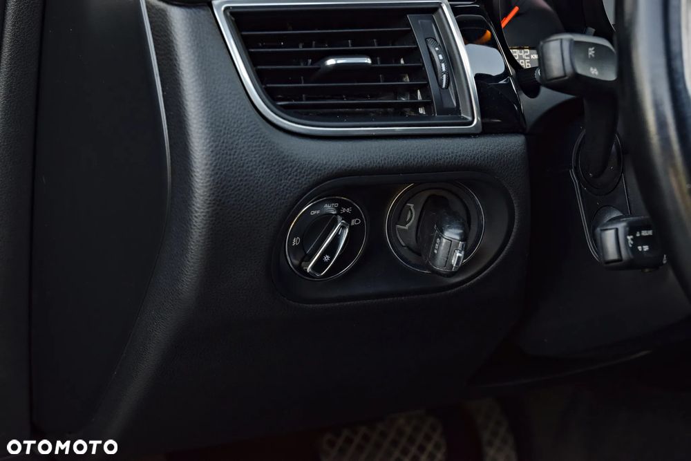 Porsche Macan S - 37