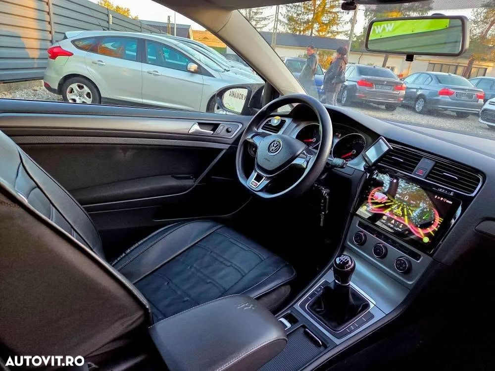 Volkswagen Golf 1.2 TSI BlueMotion Technology Cup - 14