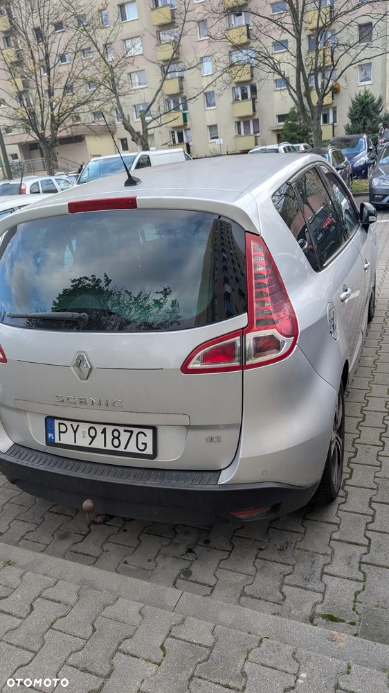 Renault Scenic 1.9 dCi Bose Edition - 3