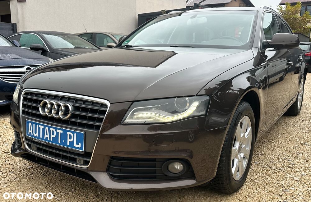 Audi A4 - 1