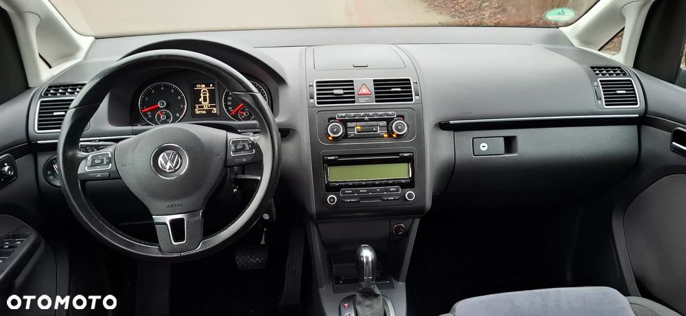Volkswagen Touran 1.4 TSI DSG Highline - 10