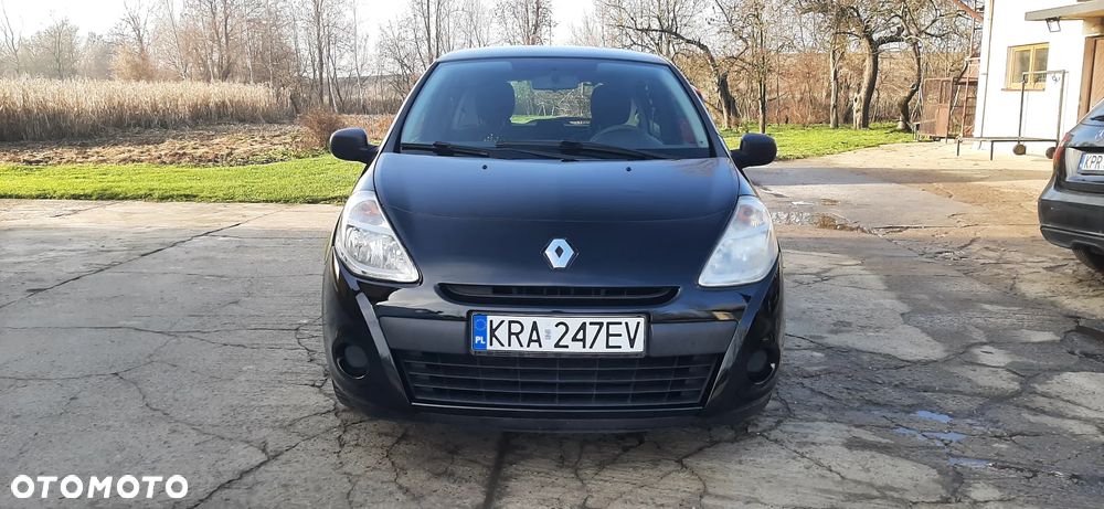 Renault Clio - 17