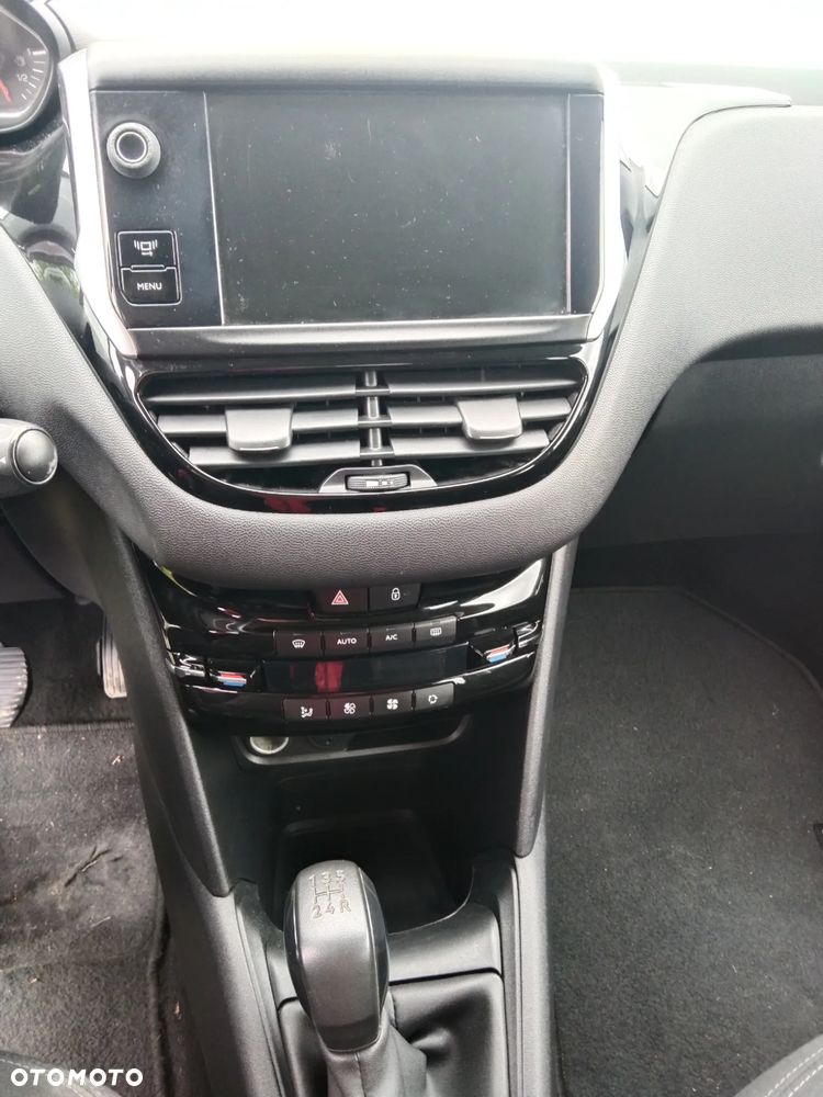 Peugeot 208 1.4 VTi Active - 13