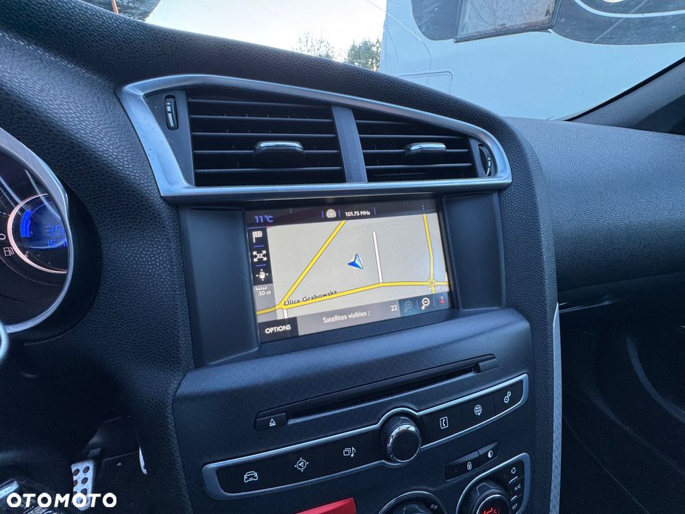 Citroën DS4 BlueHDi 150 S&S SoChic - 21