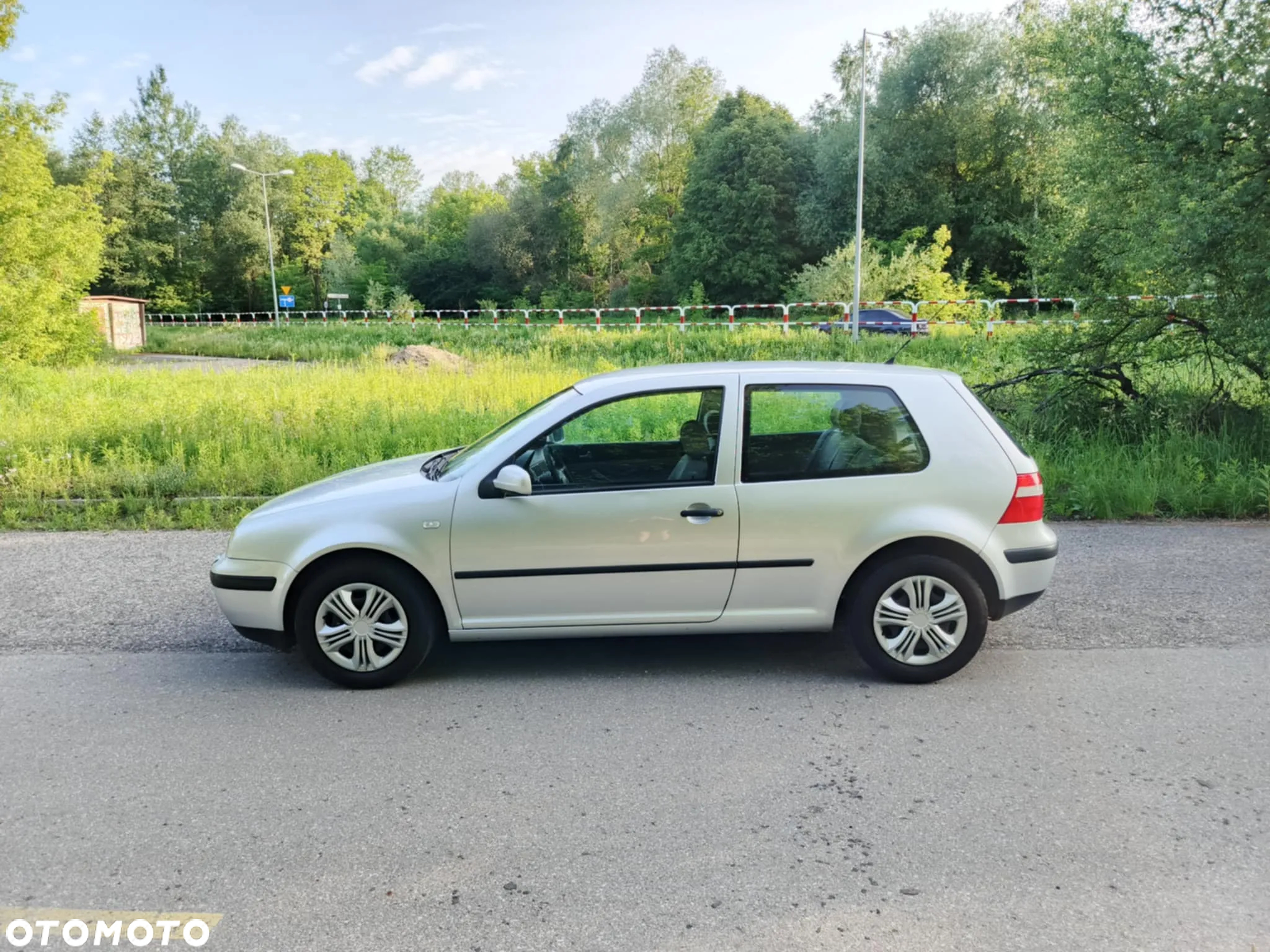 Volkswagen Golf IV 1.6 Comfortline - 3