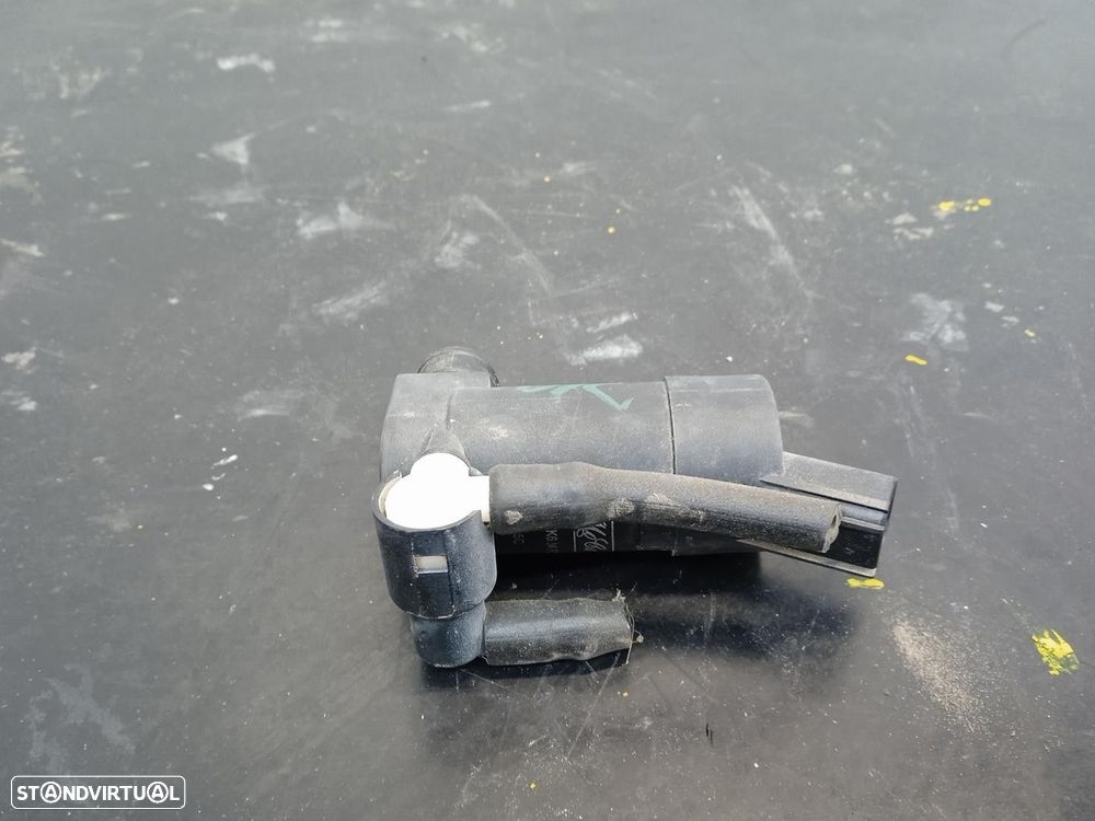 BOMBA LIMPA-VIDROS FORD FOCUS II 2005 -1S7117K624FE - 2