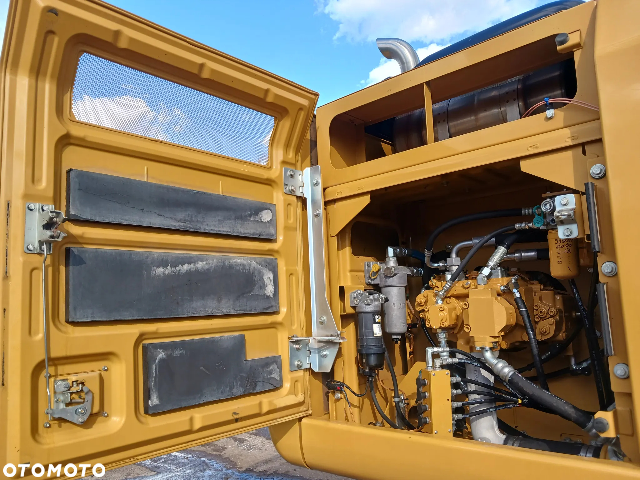 Caterpillar 323 EL- 324-320 - 17