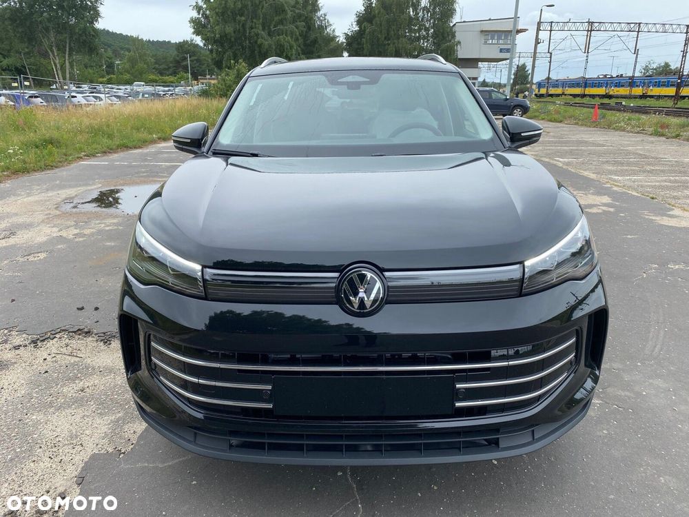 Volkswagen Tiguan - 5