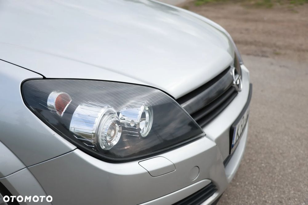 Opel Astra III 1.6 Enjoy - 18