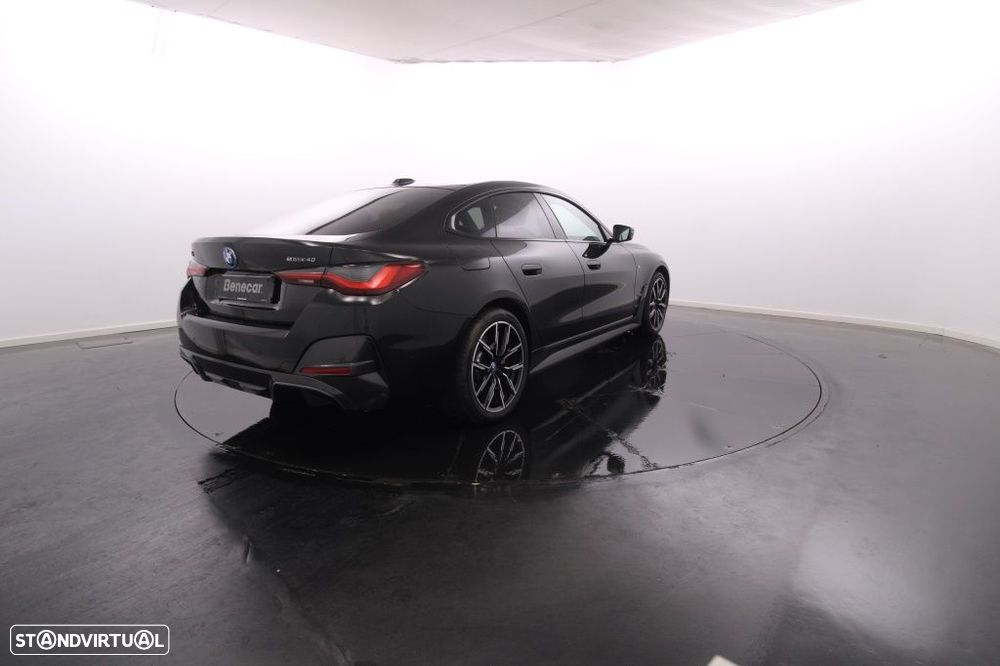 BMW i4 eDrive40 Pack Desportivo M - 7