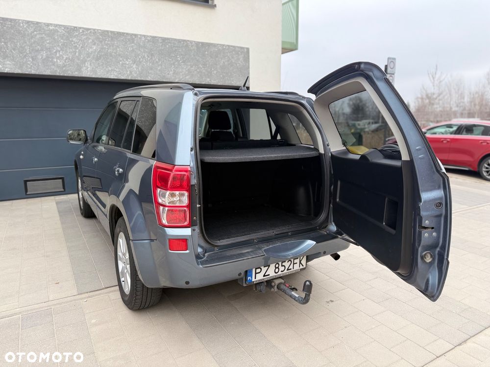 Suzuki Grand Vitara - 26