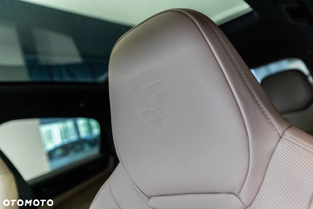 Porsche Cayenne E-Hybrid - 33