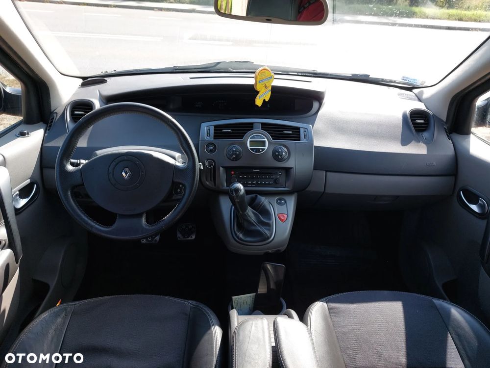 Renault Scenic 1.6 16V Confort Authentique - 7