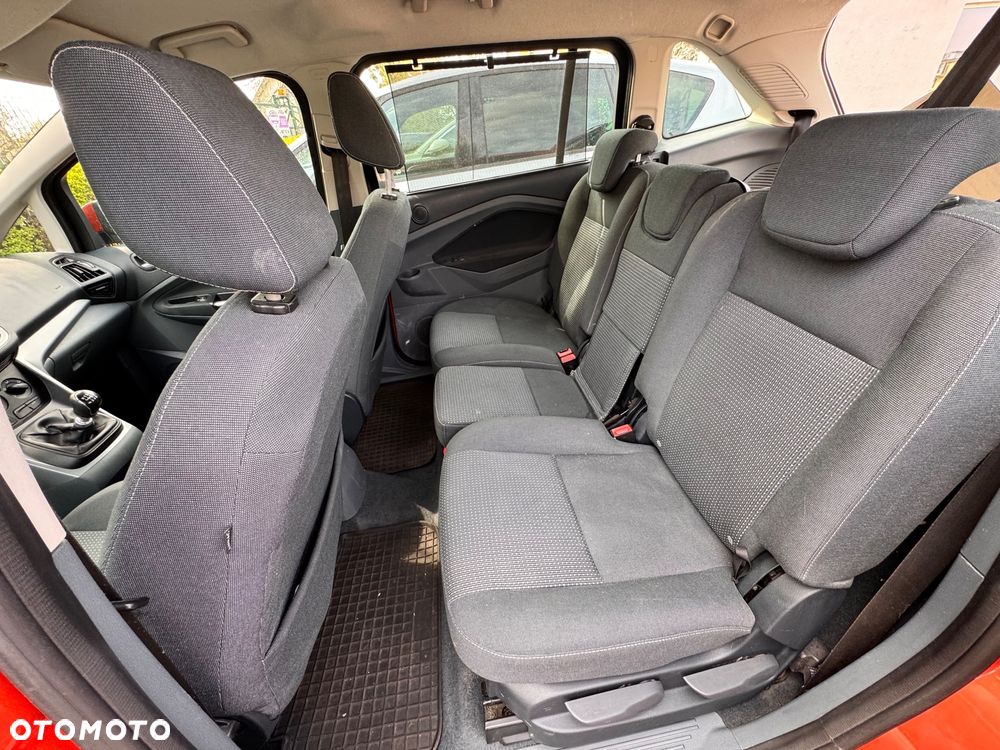 Ford Grand C-MAX 1.6 TDCi Edition - 17