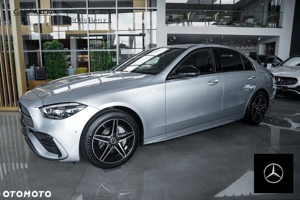 Mercedes-Benz Klasa C 300 e PHEV 4-Matic AMG - 14