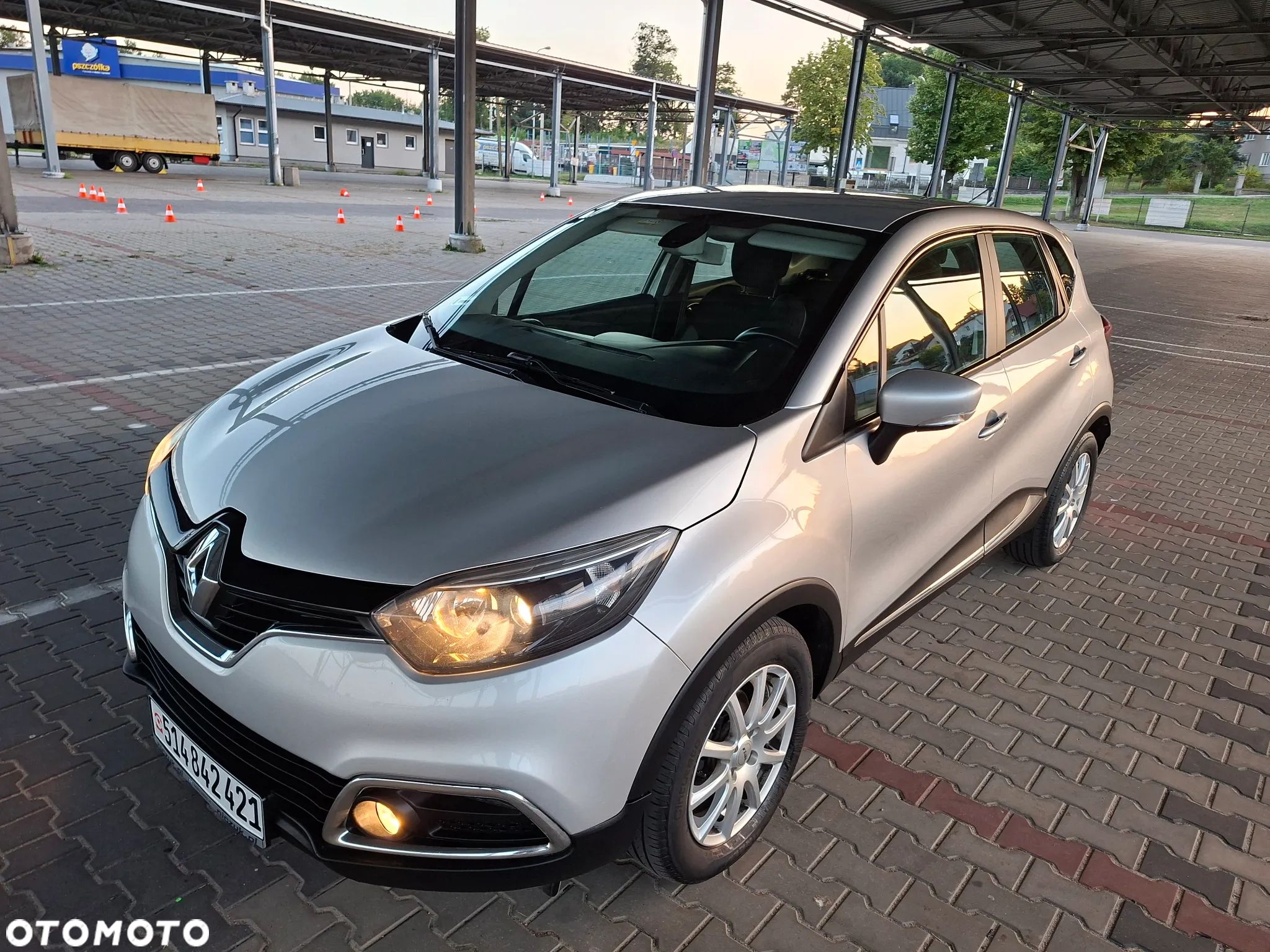 Renault Captur - 1