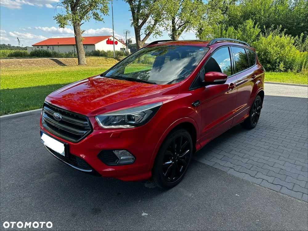 Ford Kuga 1.5 EcoBoost 2x4 ST-Line - 2