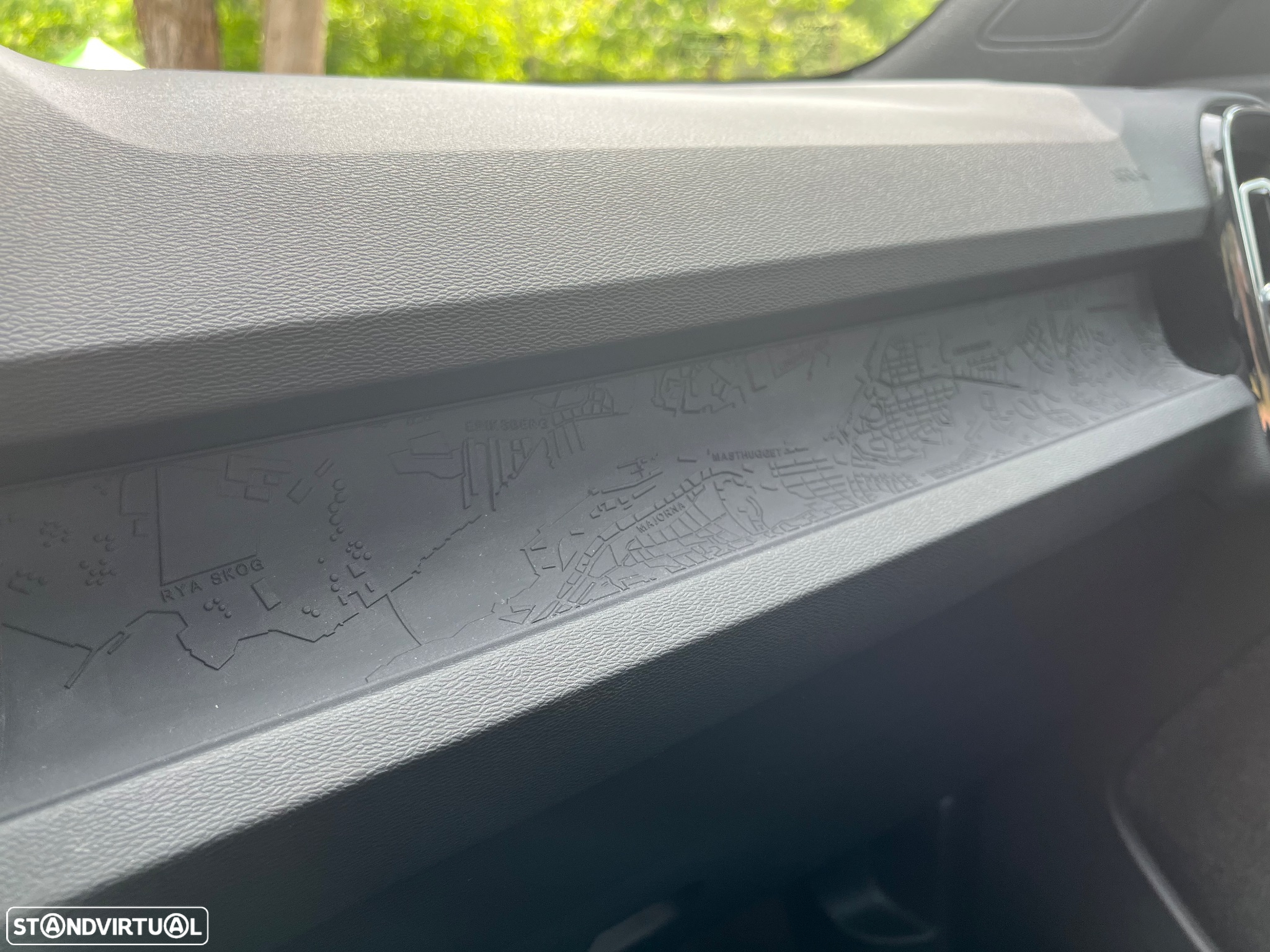 Volvo XC 40 Recharge 69 kWh Single Motor Core - 41