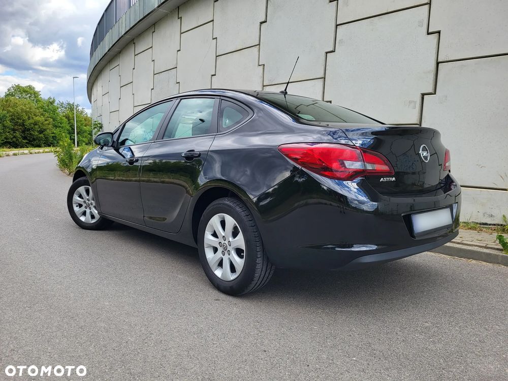 Opel Astra - 6