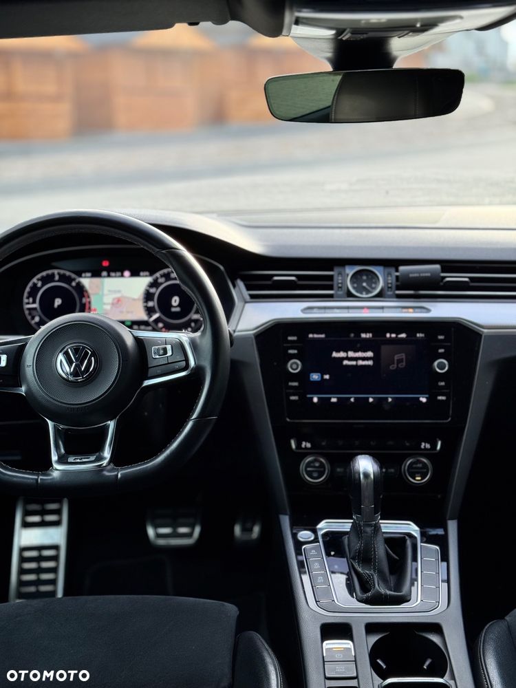 Volkswagen Arteon 2.0 TDI SCR R-Line DSG - 8