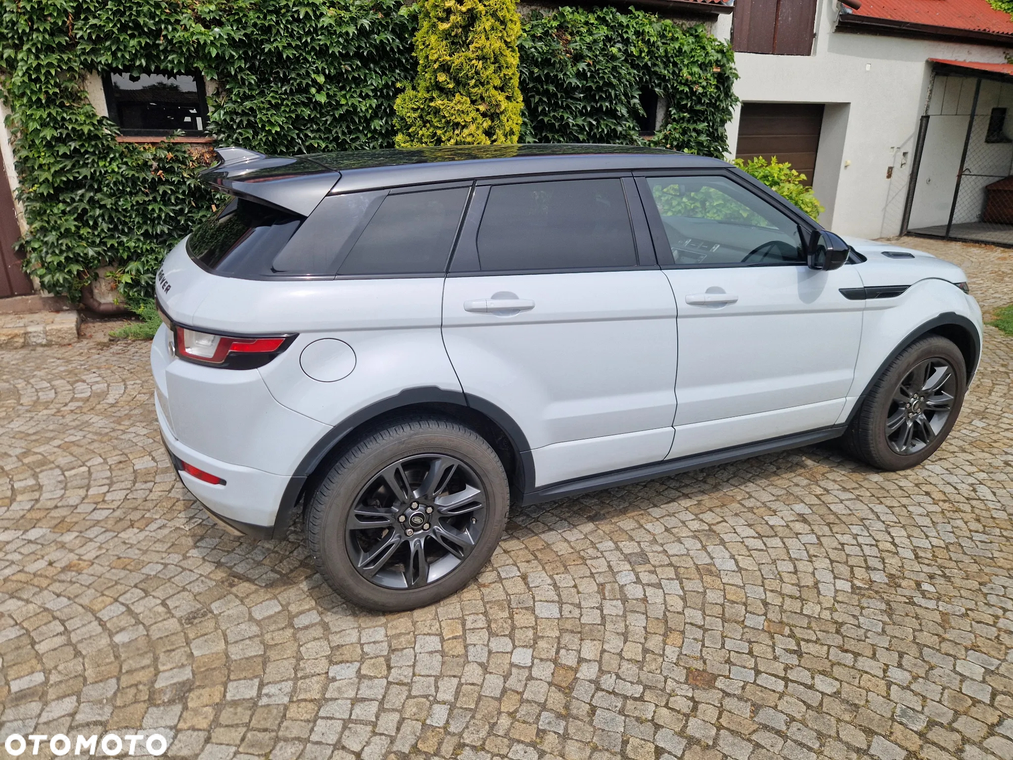 Land Rover Range Rover Evoque - 2