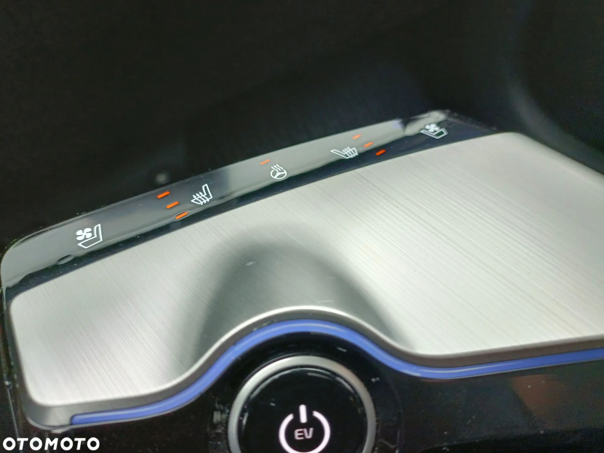 Kia EV6 77.4kWh Plus - 14