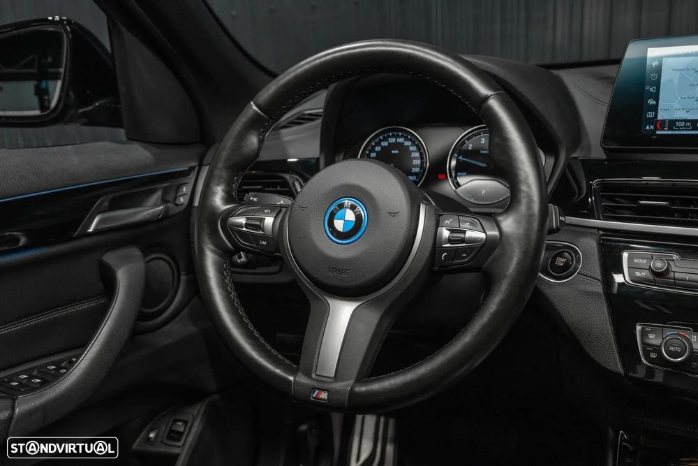 BMW X1 xDrive25e Pack Desportivo M - 10