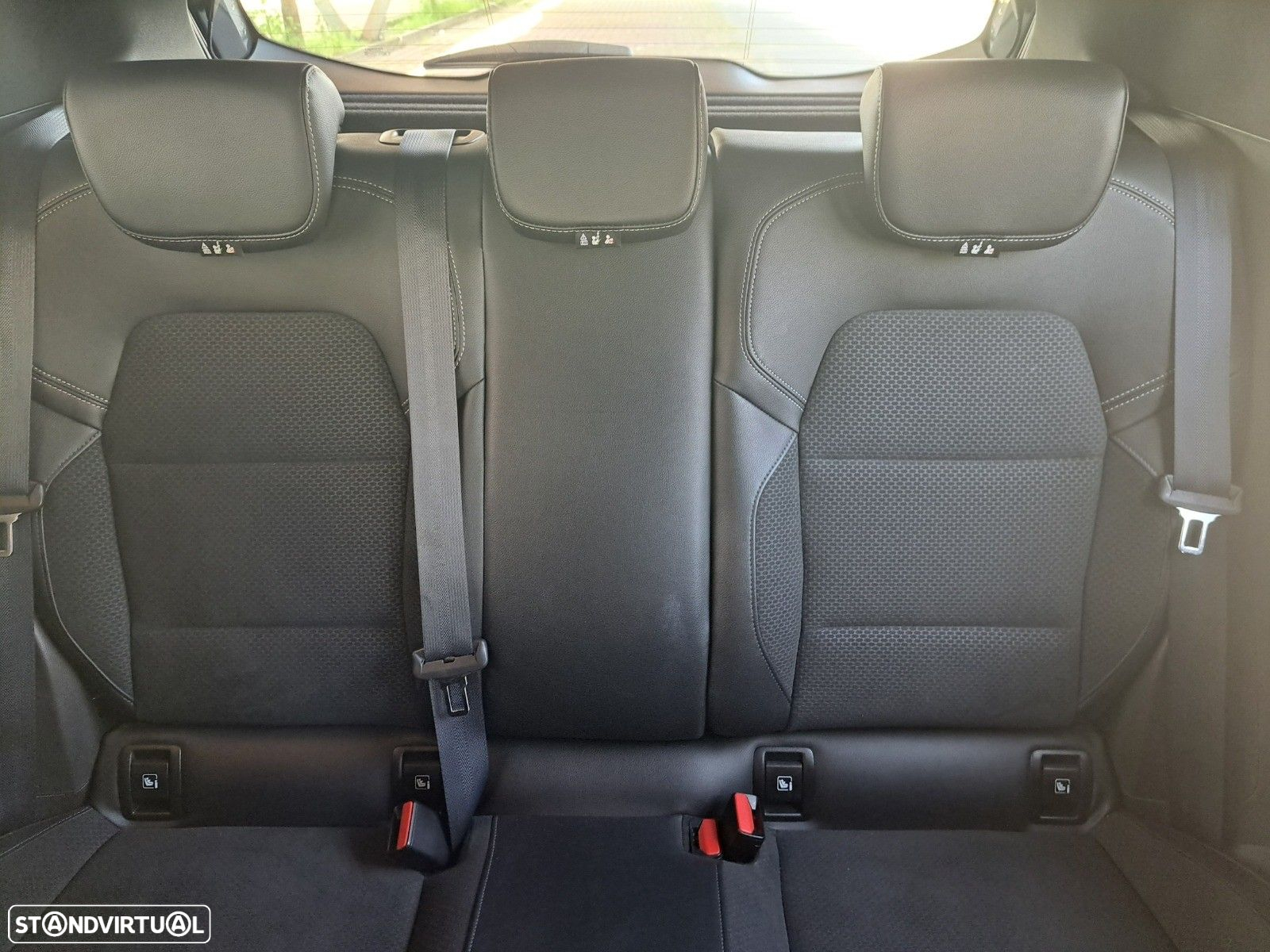 Renault Clio 1.0 TCe Intens Bi-Fuel - 24