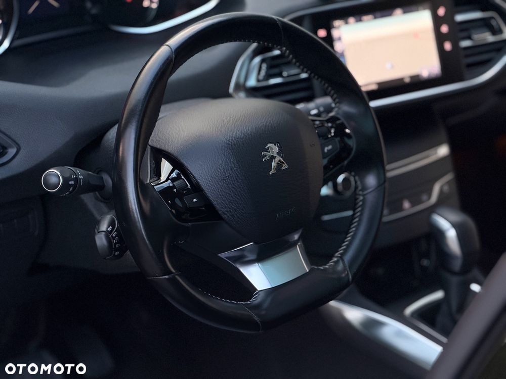 Peugeot 308 BlueHDi 150 EAT6 Stop & Start Allure - 30