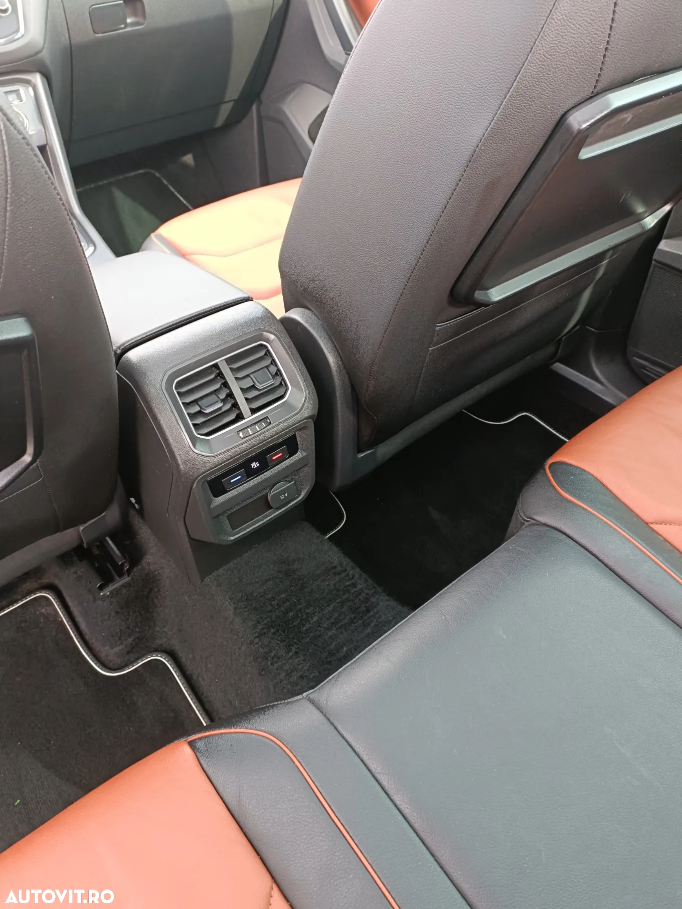 Volkswagen Tiguan 2.0 TDI SCR Comfortline - 27