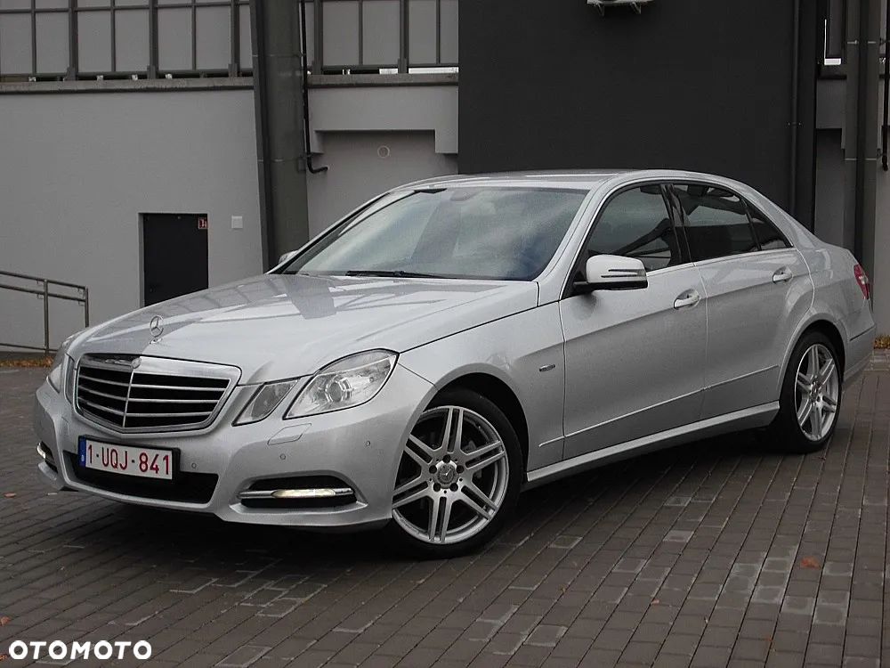 Mercedes-Benz Klasa E 200 CDI DPF BlueEFFICIENCY 7G-TRONIC Avantgarde