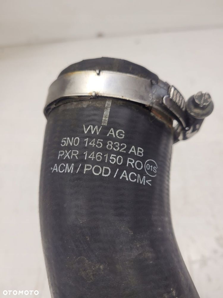 PRZEWÓD WĄŻ INTERCOOLERA AUDI Q3 VW 5N0145832AB - 4
