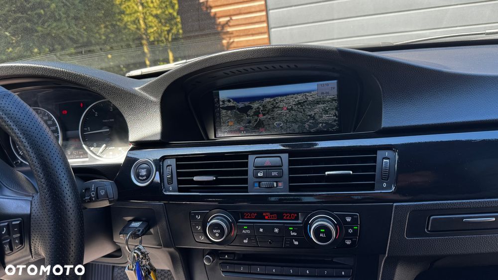 BMW Seria 3 320d - 14