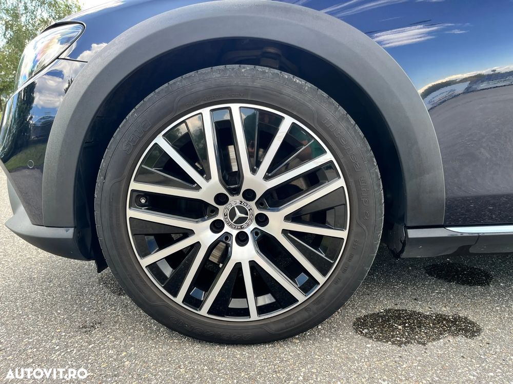 Mercedes-Benz E 220 d T-Modell 4MATIC Aut - 33